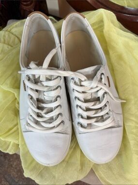 Ecco leather sneakers. Size 8.5.